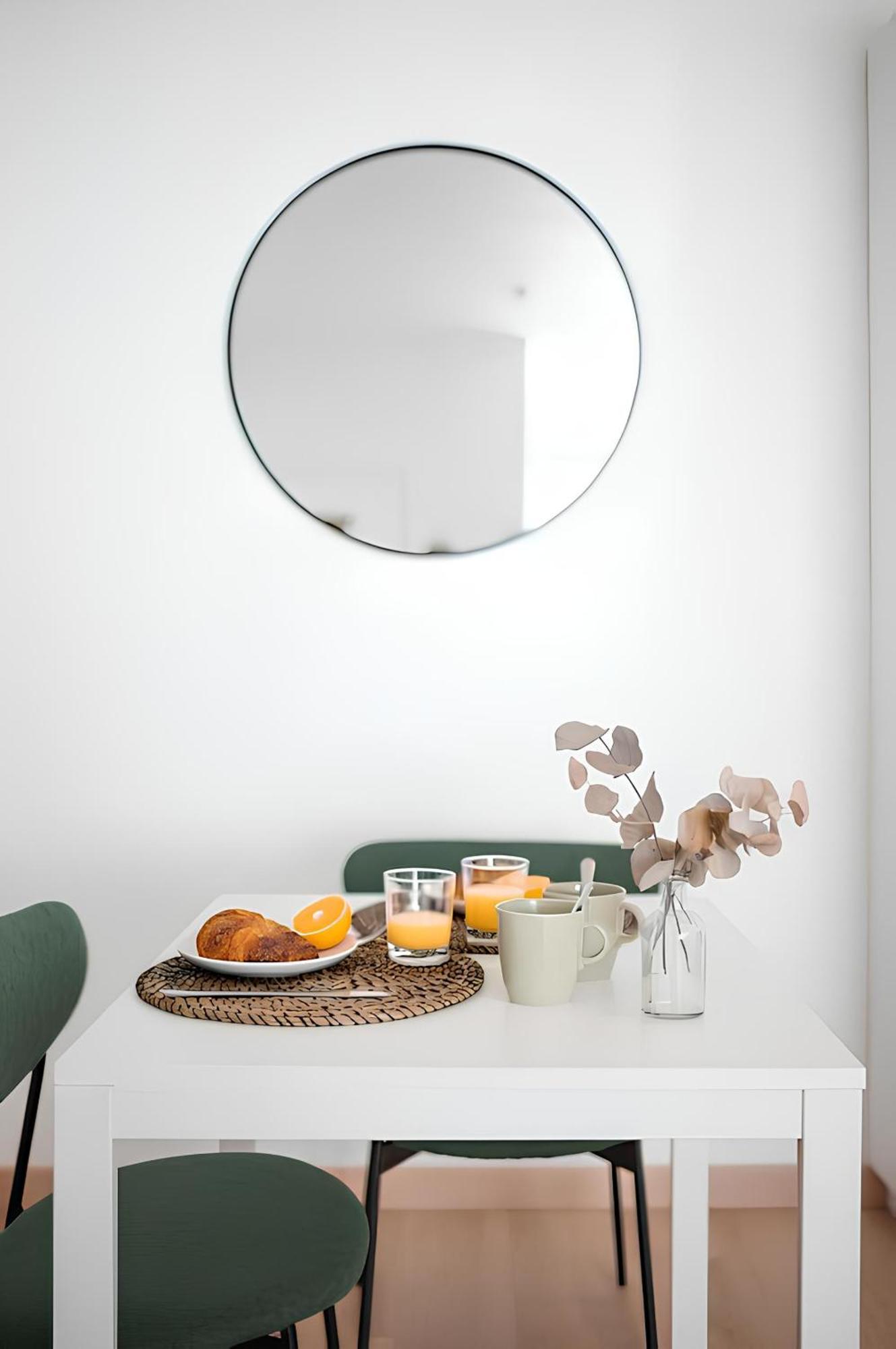 Cozy Appartement Plein Centre, Proche Gare/Plage Menton Buitenkant foto